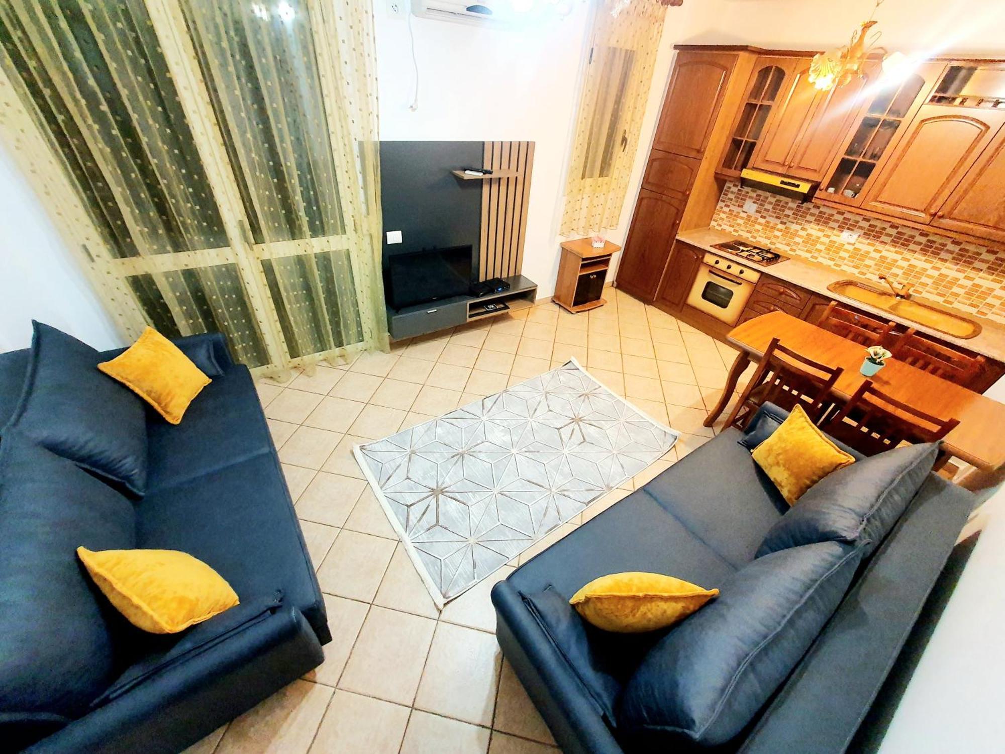 Me Qera Lungomare Medem1 Apartment Vlorë